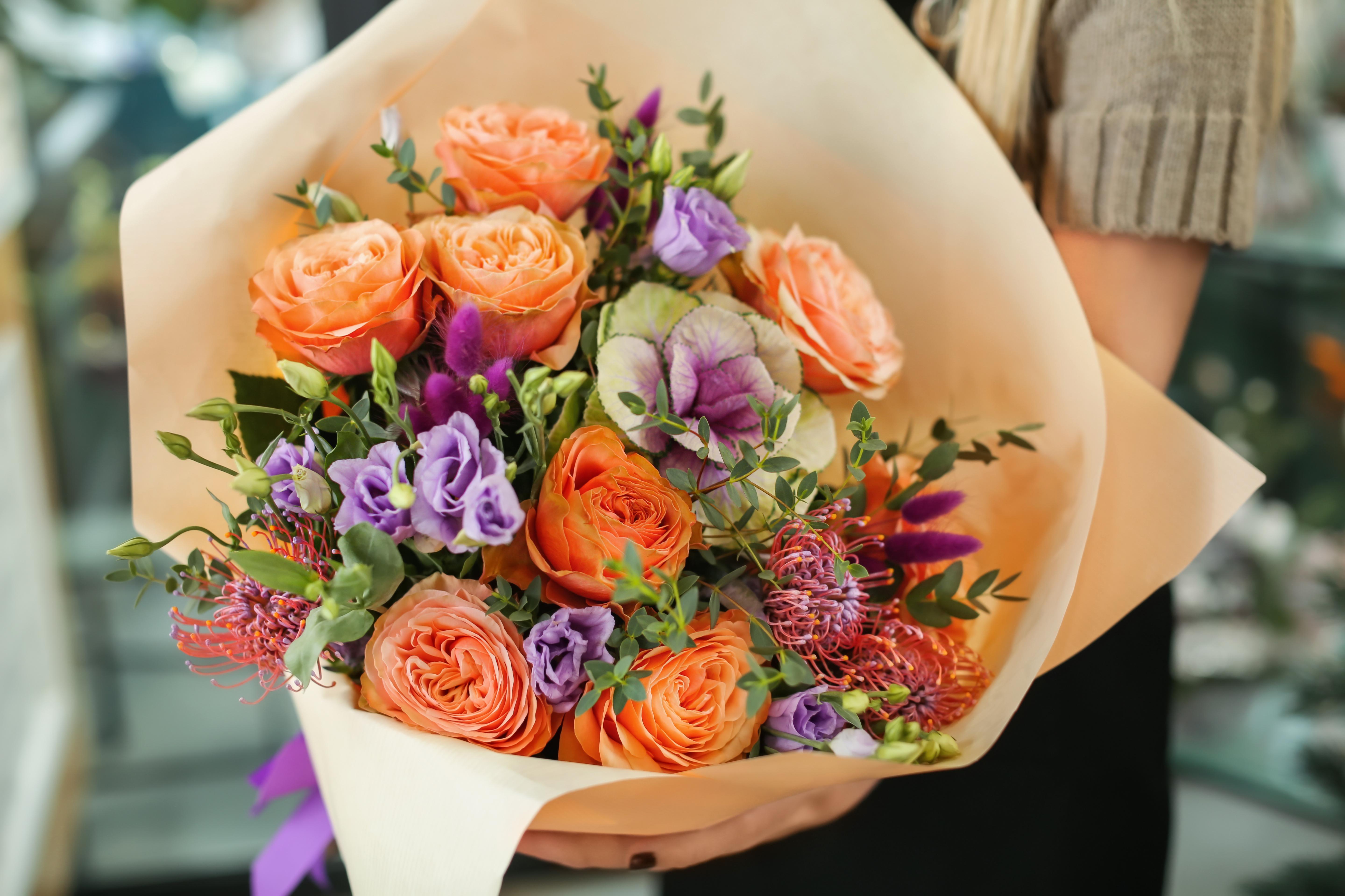 She Bought Her Own Flowers And Then Pretended As If Her Husband Had ...