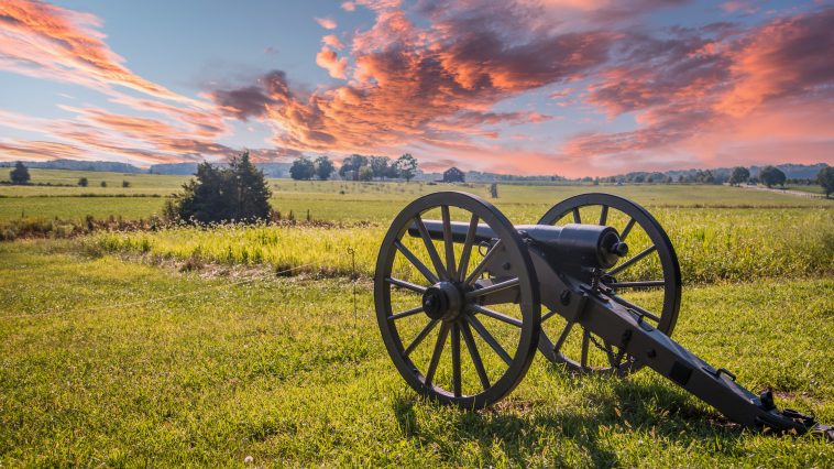 Canon aiming at a battlefield of Gettysburg, USA